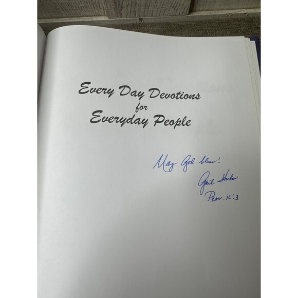 Every Day Devotions For Everyday People Signed By Gail Huber Hardcover - Picture 3 of 5
